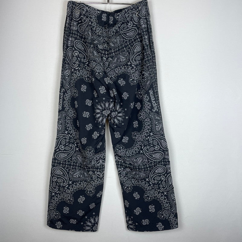 【中古品】【メンズ】 SUPREME シュプリーム 26SS REFLECTIVE BANDANA TRACK PANT 20026年春夏 リフレクティブ バンダナ トラック パンツ ボトムス 149-260811-sa-14-tei サイズ：L カラー：ブラック 万代Net店