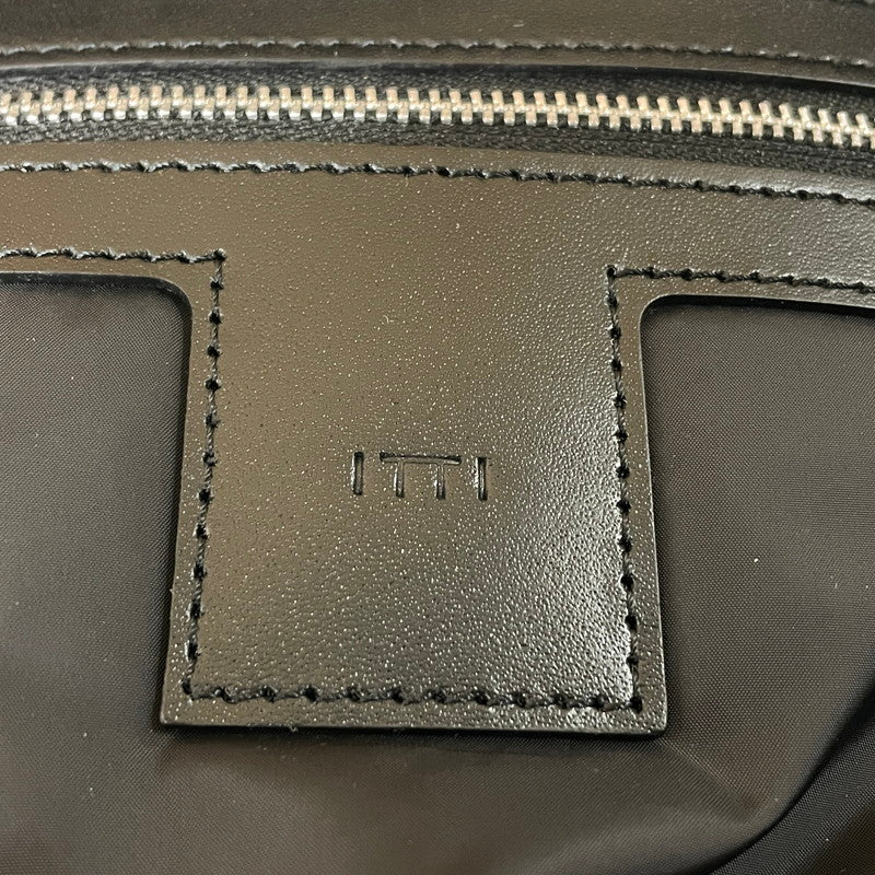 【中古品】【メンズ】 ITTI イッチ ANNIE PUFFER MADISON BAG アニー パファー マディソン バッグ カバン 188-260811-sa-17-tei カラー：ブラック系 万代Net店