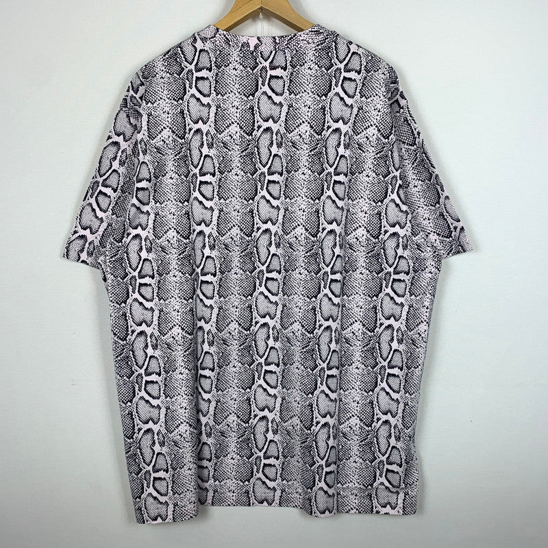 【中古品】【メンズ】 Supreme シュプリーム SMALL BOX S/S TEE SNAKE スモールボックス ショートスリーブ Tシャツ スネーク 半袖 トップス 149-260812-ko-16-tei サイズ：XL カラー：柄 万代Net店