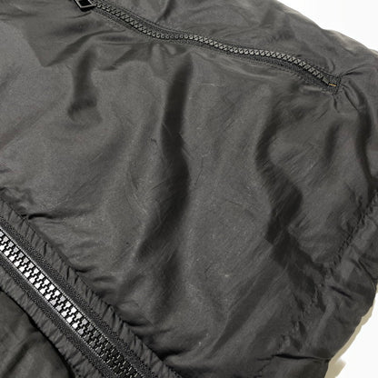 【中古品】【メンズ】 BLACK LABEL CRESTBRIDGE ブラックレーベル・クレストブリッジ REVERSIBLE DOWN JACKET 51F13-212-46 リバーシブル ダウンジャケット アウター 141-260811-yo-09-tei サイズ：M カラー：ブラック/カモ 万代Net店