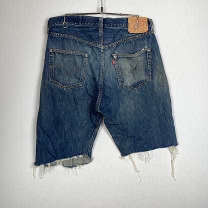 【中古品】【メンズ】 Levi’s リーバイス 90's 501XX 復刻 HALF DENIM PANTS COT OFF 90年代 ハーフデニムパンツ カットオフ ボトムス ジーンズ ボタン裏刻印555 156-260817-ss-14-tei サイズ：36 カラー：インディゴ 万代Net店