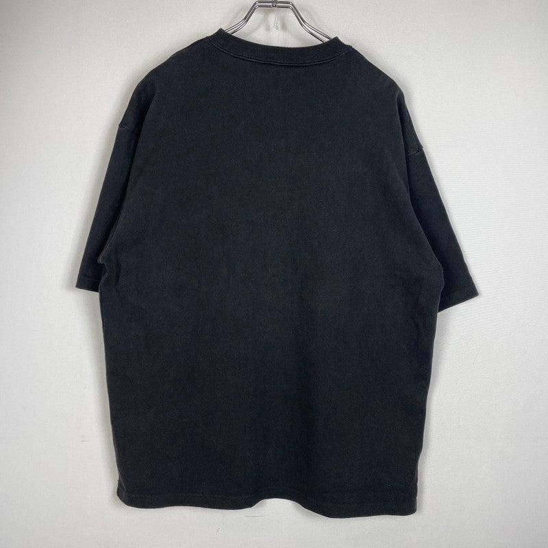 【中古品】【メンズ】 FAT エフエーティー × HUSKYROUNDUP ハスキーラウンドアップ × Sb エスビー スケートボードジャーナル H.R.GRIZZLY S/S TEE F32310-TS03-AB グリズリー Tシャツ 半袖トップス 142-260826-ss-05-teih サイズ：FAT カラー：ブラック 万代Net店