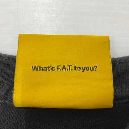 【中古品】【メンズ】 FAT エフエーティー × HUSKYROUNDUP ハスキーラウンドアップ × Sb エスビー スケートボードジャーナル H.R.GRIZZLY S/S TEE F32310-TS03-AB グリズリー Tシャツ 半袖トップス 142-260826-ss-05-teih サイズ：FAT カラー：ブラック 万代Net店