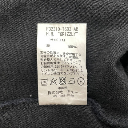 【中古品】【メンズ】 FAT エフエーティー × HUSKYROUNDUP ハスキーラウンドアップ × Sb エスビー スケートボードジャーナル H.R.GRIZZLY S/S TEE F32310-TS03-AB グリズリー Tシャツ 半袖トップス 142-260826-ss-05-teih サイズ：FAT カラー：ブラック 万代Net店
