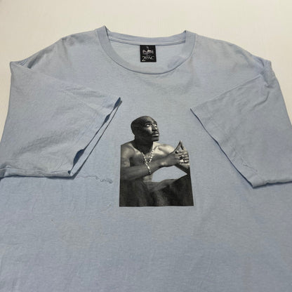 【中古品】【メンズ/レディース】 WACKO MARIA ワコ マリア × 2PAC ツーパック 別注コラボ TUPAC-TEE ツーパック Tシャツ 半袖 トップス 140-260812-sa-09-tei サイズ：XL カラー：ブルー 万代Net店