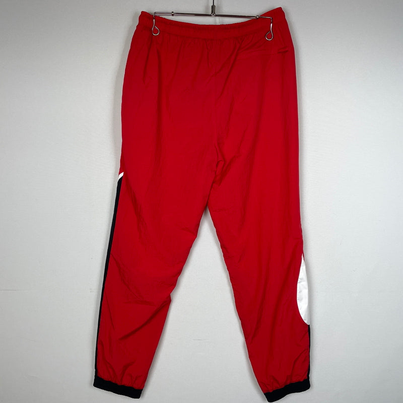 【中古品】【メンズ】 NIKE ナイキ BIG SWOOSH HBR STMT WOVEN PANTS ビッグ スウィッシュ エイチ ビー アール ステイメント ウーブン パンツ ボトムス 159-260901-sa-05-teih サイズ：M カラー：レッド 万代Net店