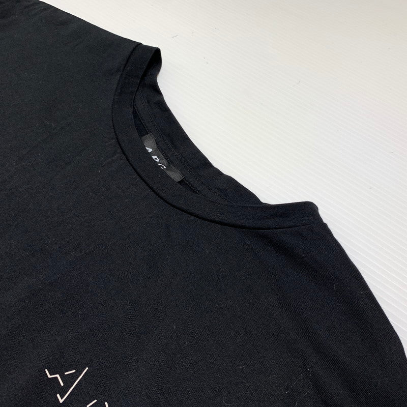 【中古品】【メンズ】 A.P.C. アーペーセー GRAPHIC LOGO S/S TEE 4114413 グラフィック ロゴ ショートスリーブ Tシャツ 半袖 トップス 141-260815-ko-02-teih サイズ：S カラー：ブラック 万代Net店