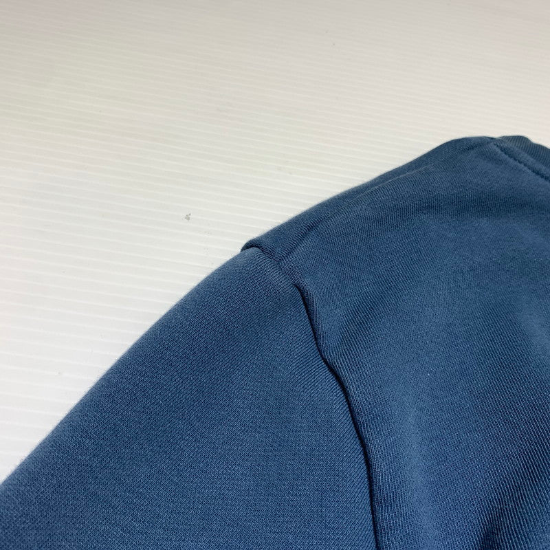 【現状渡し品】【メンズ】 A.P.C. アーペーセー V.P.C. LOGO CREW NECK SWEAT ロゴ クルーネック スウェット トップス トレーナー 141-260815-ko-04-teih サイズ：M カラー：ブルー系 万代Net店