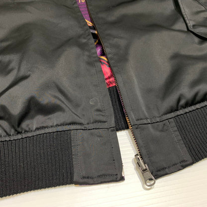 【中古品】【メンズ】 GLAMB グラム × ジョジョの奇妙な冒険 別注 コラボ KILLER QUEEN JACKET キラークイーンジャケット アウター リバーシブルジャケット 142-260815-ko-08-teih サイズ：M カラー：ブラック/柄 万代Net店