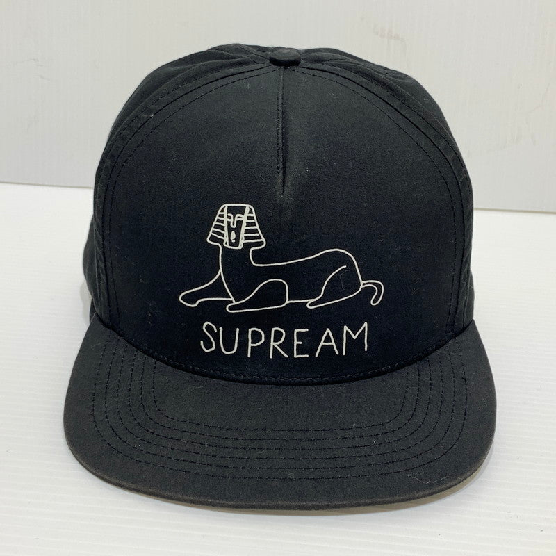 【中古品】【メンズ】 Supreme シュプリーム × MARK GONZALES マークゴンザレス 別注 コラボ 5-PANEL CAP 5パネル キャップ 帽子 スフィンクス 149-260905-ko-08-teih カラー：ブラック 万代Net店