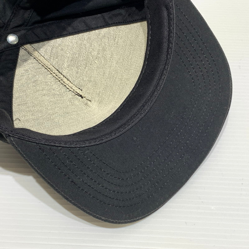 【中古品】【メンズ】 Supreme シュプリーム × MARK GONZALES マークゴンザレス 別注 コラボ 5-PANEL CAP 5パネル キャップ 帽子 スフィンクス 149-260905-ko-08-teih カラー：ブラック 万代Net店