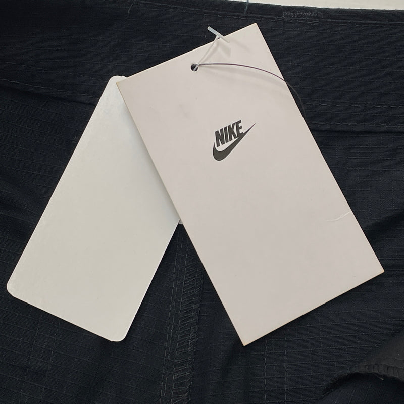 【中古品】【メンズ】 NIKE ナイキ CLUB CARGO PANTS FZ5766-010 クラブ カーゴパンツ ボトムス 159-260901-sa-06-teih サイズ：L カラー：ブラック 万代Net店