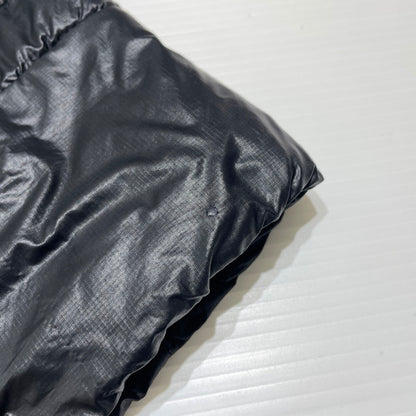 【現状渡し品】【メンズ】 MOUNTAIN HARDWEAR マウンテンハードウェア GHOST SHADOW HOODIE OM8593 ゴーストシャドウ フーディ ライトアウター 中綿ジャケット 144-260818-ko-16-teih サイズ：L カラー：ブラック 万代Net店