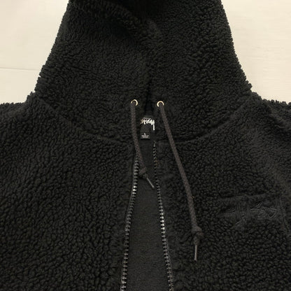 【現状渡し品】【メンズ】 STUSSY ステューシー FLEECE ZIP UP PARKER 118412 フリース ジップアップ パーカー ライトアウター 142-260818-ko-25-teih サイズ：L カラー：ブラック 万代Net店