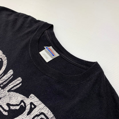 【中古品】【メンズ】 HANES ヘインズ RED HOT CHILI PEPPERS 2010 S/S TEE レッドホット チリペッパーズ ショートスリーブ Tシャツ 半袖 トップス 145-260818-ko-10-teih サイズ：XL カラー：ブラック 万代Net店