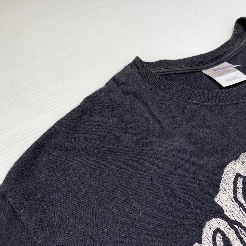 【中古品】【メンズ】 HANES ヘインズ RED HOT CHILI PEPPERS 2010 S/S TEE レッドホット チリペッパーズ ショートスリーブ Tシャツ 半袖 トップス 145-260818-ko-10-teih サイズ：XL カラー：ブラック 万代Net店