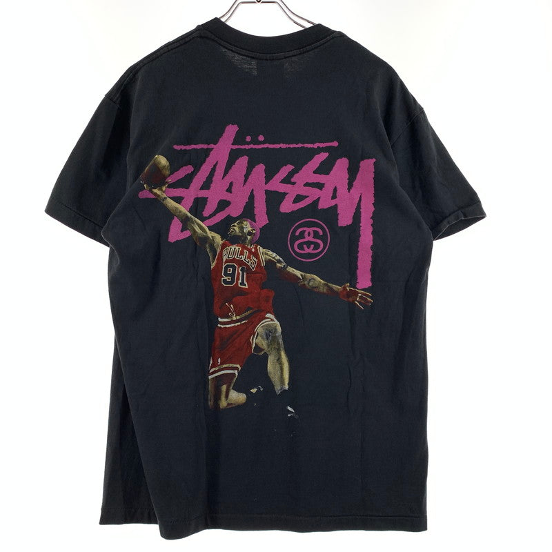 【中古品】【メンズ】 STUSSY ステューシー DENNIS RODMAN S/S TEE デニスロッドマン ショートスリーブ Tシャツ 半袖 トップス 142-260818-ko-02-teih サイズ：L カラー：ブラック系 万代Net店