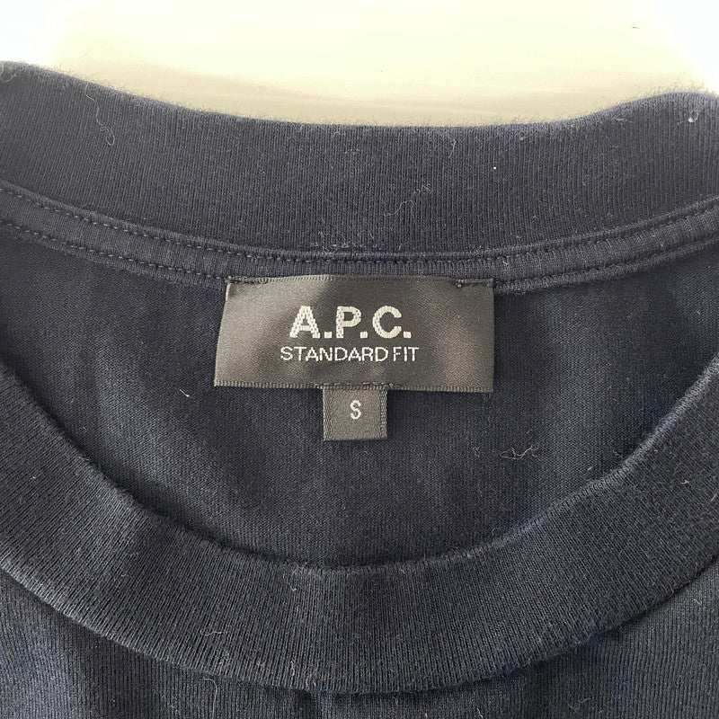【中古品】【メンズ】 A.P.C. アーペーセー STANDARD GRAND VPC S/S TEE 25082-1-97881 スタンダード グランド ショートスリーブ Tシャツ 半袖 トップス 141-260820-ko-01-teih サイズ：S カラー：ネイビー 万代Net店