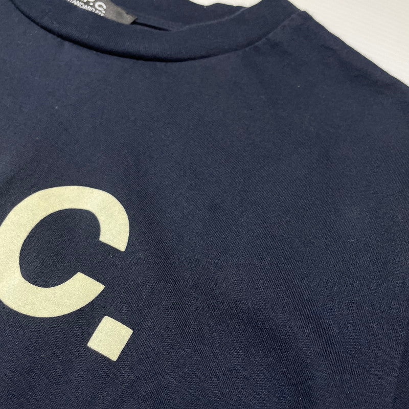 【中古品】【メンズ】 A.P.C. アーペーセー STANDARD GRAND VPC S/S TEE 25082-1-97881 スタンダード グランド ショートスリーブ Tシャツ 半袖 トップス 141-260820-ko-01-teih サイズ：S カラー：ネイビー 万代Net店