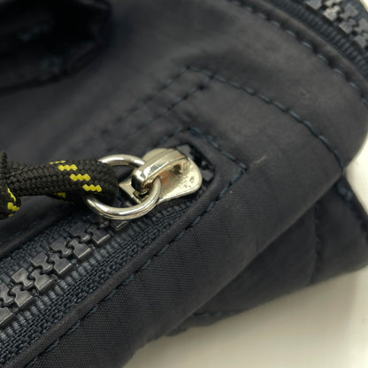 【現状渡し品】【メンズ】 A.P.C. アーペーセー TRECK BUM BAG トレック バム バッグ カバン 188-260817-sa-17-teih カラー：ネイビー 万代Net店