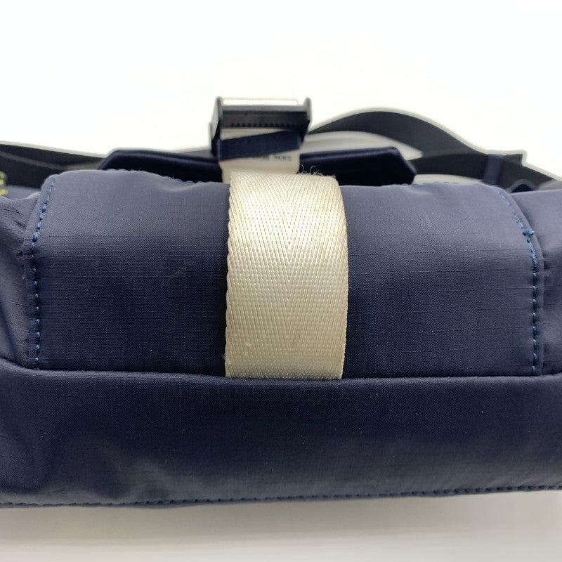 【中古品】【メンズ】 A.P.C. アーペーセー TRECK BUM BAG トレック バムバッグ カバン ショルダーバッグ 188-260822-ss-05-teih サイズ：M カラー：ネイビー 万代Net店
