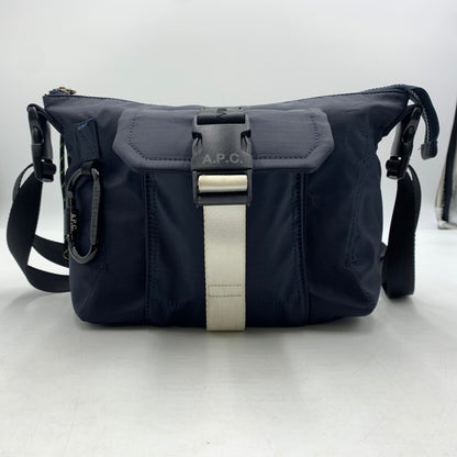 【中古品】【メンズ】 A.P.C. アーペーセー TRECK BUM BAG トレック バムバッグ カバン ショルダーバッグ 188-260822-ss-05-teih サイズ：M カラー：ネイビー 万代Net店