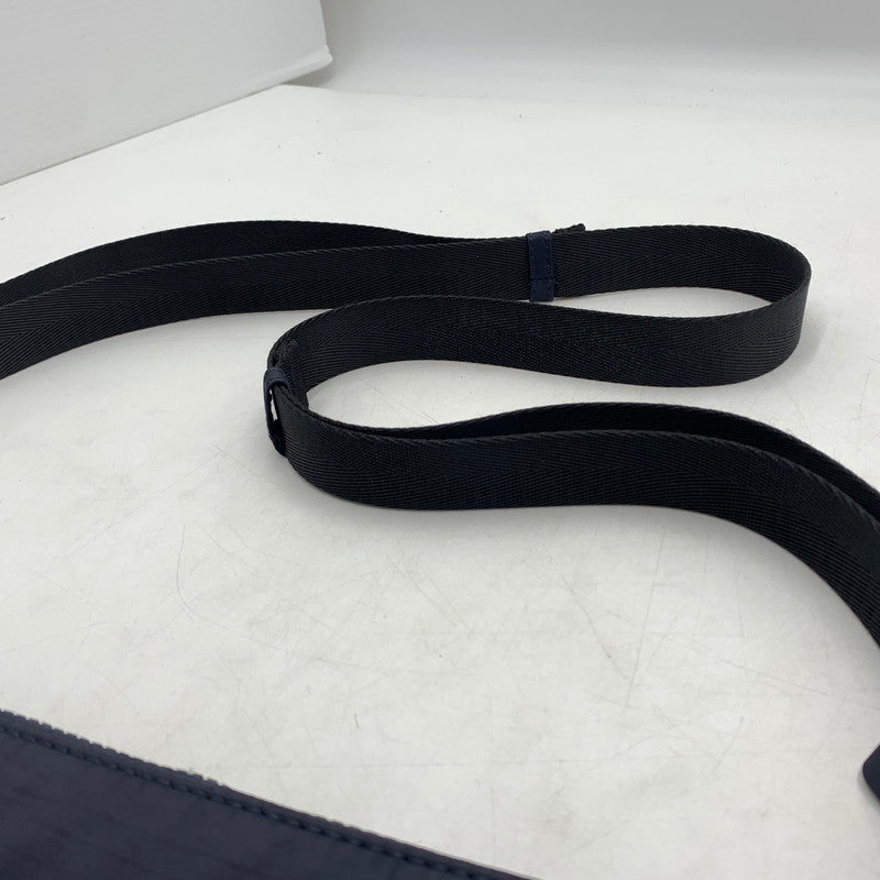 【中古品】【メンズ】 A.P.C. アーペーセー TRECK BUM BAG トレック バムバッグ カバン ショルダーバッグ 188-260822-ss-05-teih サイズ：M カラー：ネイビー 万代Net店