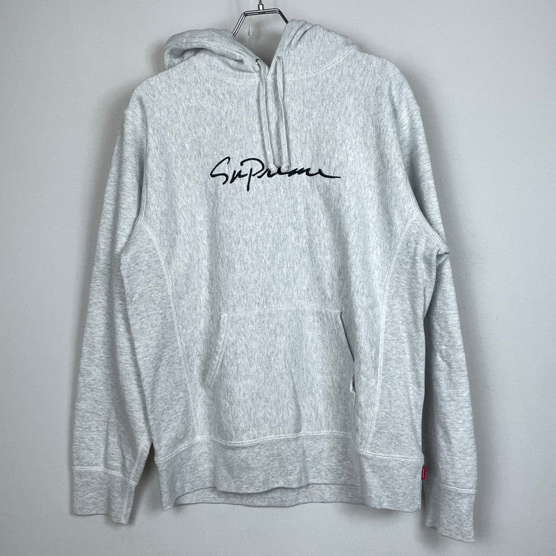 【中古品】【メンズ】 SUPREME シュプリーム 18AW CLASSIC SCRIPT HOODED SWEAT SHIRT 2018年秋冬 スクリプト クラシック フーデッド スウェット シャツ 長袖 トップス パーカー 149-260817-sa-12-teih サイズ：M カラー：グレー 万代Net店