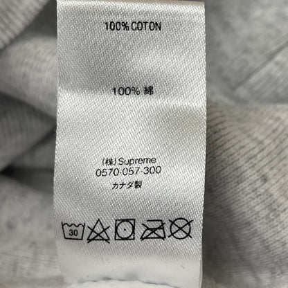 【中古品】【メンズ】 SUPREME シュプリーム 18AW CLASSIC SCRIPT HOODED SWEAT SHIRT 2018年秋冬 スクリプト クラシック フーデッド スウェット シャツ 長袖 トップス パーカー 149-260817-sa-12-teih サイズ：M カラー：グレー 万代Net店