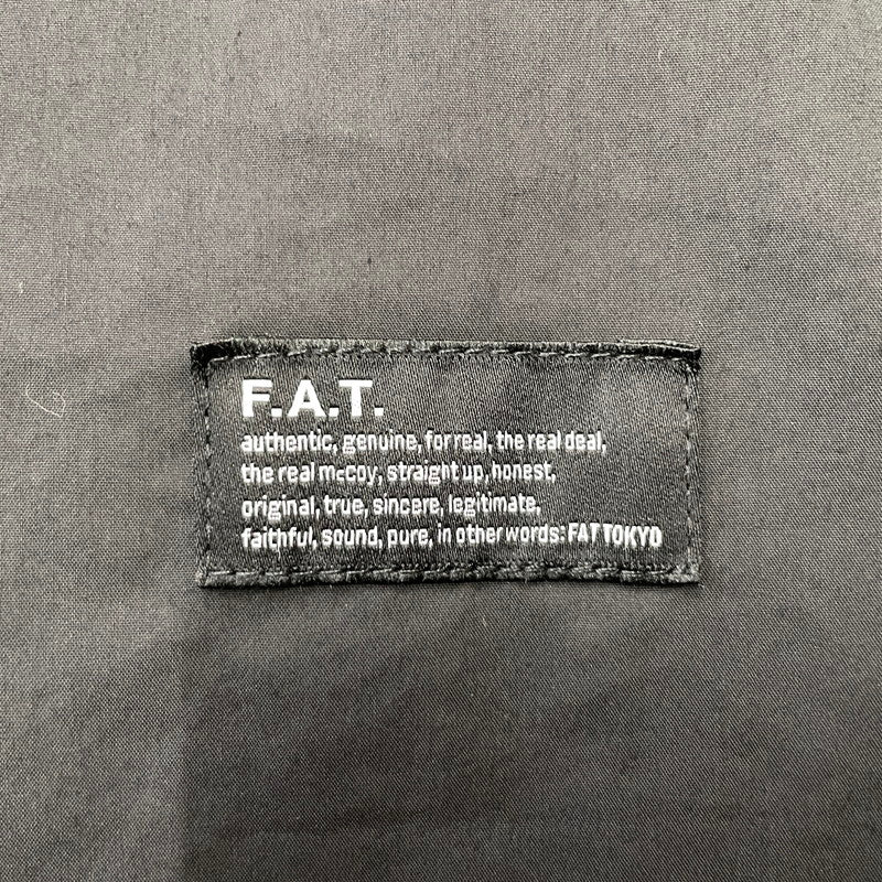 【中古品】【メンズ】 FAT エフエーティー GIGACROP S/S SHIRT F32511-SH24-AB ギガクロップ ショートスリーブシャツ 半袖トップス 142-260826-ss-08-teih サイズ：FAT カラー：ブラック 万代Net店