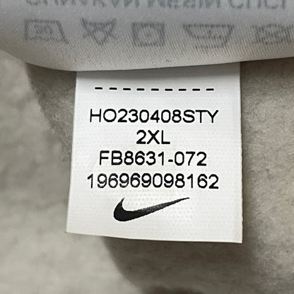 【中古品】【メンズ】 NIKE SB ナイキ エスビー VEIKOSGF FLEECE PULLOVER HOODIE "BEIGE" FB8631-072 ヴェイコジーエフ フリース プルーオーバー フーディー ベージュ 長袖 トップス パーカー 148-260901-sa-19-teih サイズ：2XL カラー：ベージュ 万代Net店