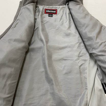 【中古品】【メンズ】 MARMOT マーモット× THE APARTMENT ジ アパートメント 別注コラボ 90's FLEECE JACKET TOUQJL39 90年代 フリース ジャケット アウター 144-260819-sa-12-teih サイズ：XXXL カラー：ブルーグレー 万代Net店