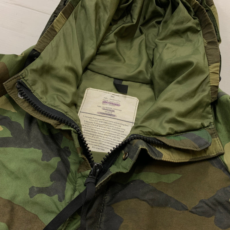 【現状渡し品】【メンズ】 US.ARMY アメリカ軍 ECWCS COLD WEATHER PARKA エックスワックス コールド ウェザー パーカー アウター 145-260823-sa-04-tei サイズ：S カラー：カモ 万代Net店