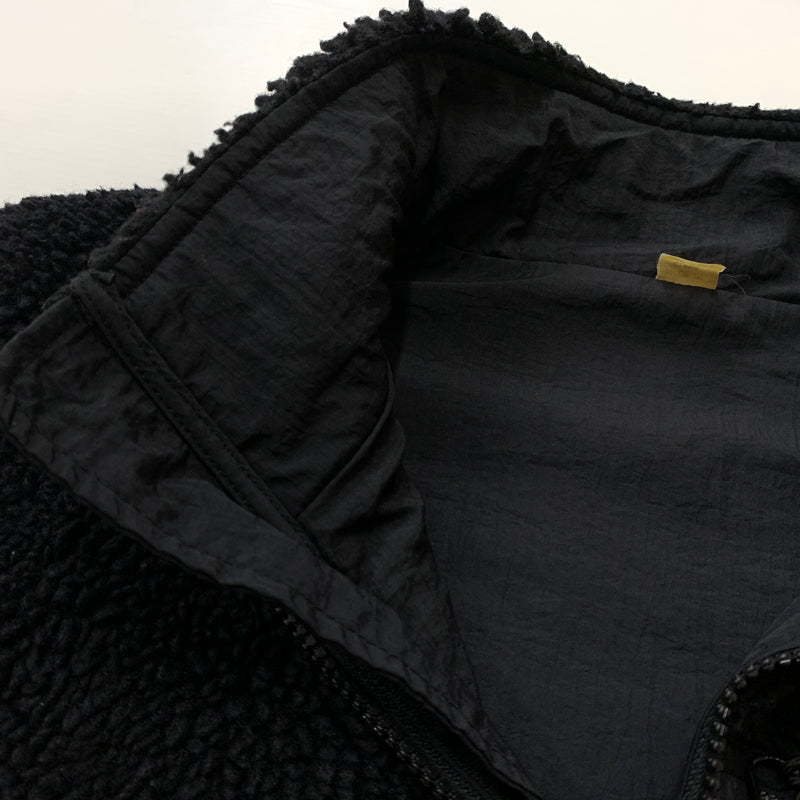 【中古品】【メンズ】 STUSSY ステューシー 2023 SHERPA REVERSIBLE VEST 118528 2023年 シェルパ リバーシブル ベスト トップス 142-260823-sa-01-tei サイズ：Ｍ カラー：ブラック 万代Net店