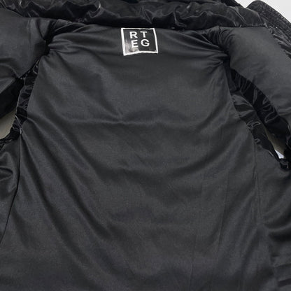 【中古品】【メンズ】 ADAMSJUGGLER アダムスジャグラー RTEG Cross&BR VEST 220401230250007 レトロエンジン クロス アンド BR ベスト アウター ダウンベスト 147-260828-yo-20-teih サイズ：S カラー：ブラック 万代Net店