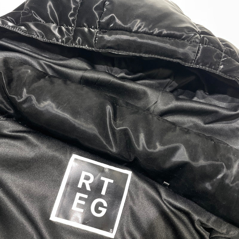 【中古品】【メンズ】 ADAMSJUGGLER アダムスジャグラー RTEG Cross&BR VEST 220401230250007 レトロエンジン クロス アンド BR ベスト アウター ダウンベスト 147-260828-yo-20-teih サイズ：S カラー：ブラック 万代Net店