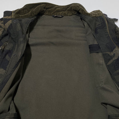 【中古品】【メンズ】 BARBOUR バーブァー INTERNATIONAL JACKET 1901107 インターナショナル ジャケット アウター 144-260824-sa-09-tei サイズ：S カラー：カモ柄 万代Net店