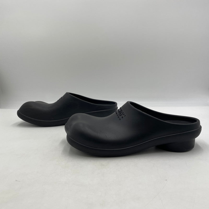 【中古品】【メンズ】 MM6 MAISON MARGIELA エムエムシックス メゾンマルジェラ 24SS ATOMIC CLOG SLIPPER アナトミック クロッグ スリッパ シューズ サンダル 靴 164-260824-yo-10-teih サイズ：43-44/本体のみ カラー：ブラック 万代Net店