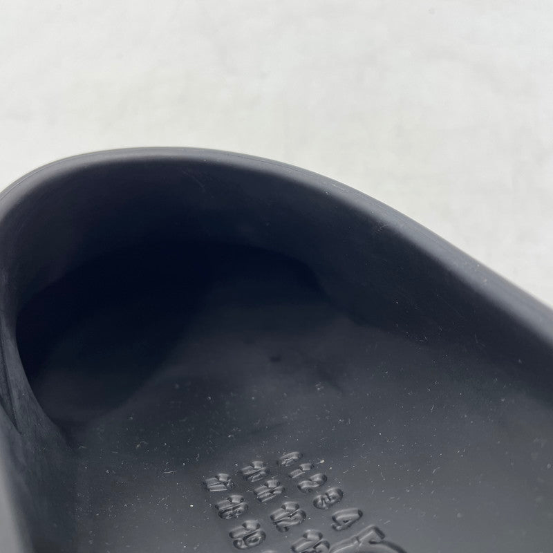 【中古品】【メンズ】 MM6 MAISON MARGIELA エムエムシックス メゾンマルジェラ 24SS ATOMIC CLOG SLIPPER アナトミック クロッグ スリッパ シューズ サンダル 靴 164-260824-yo-10-teih サイズ：43-44/本体のみ カラー：ブラック 万代Net店