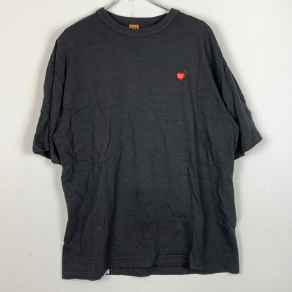 【中古品】【メンズ】 HUMAN MADE ヒューマン メイド STORE EXCLUSIVE HEART BADGE T-SHIRT ストア エクスクルーシブ ハート バッジ Tシャツ 半袖 トップス 142-260826-sa-08-tei サイズ：2XL カラー：ブラック 万代Net店