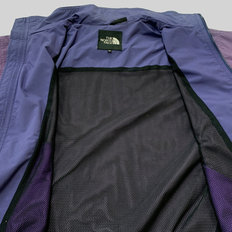 【現状渡し品】【メンズ】 THE NORTH FACE ザ ノース フェイス 90’s BACK LOGO NYLON JACKET 90年代 ブラック ロゴ ナイロン ジャケット アウター 144-260825-sa-03-tei サイズ：LL カラー：パープル 万代Net店
