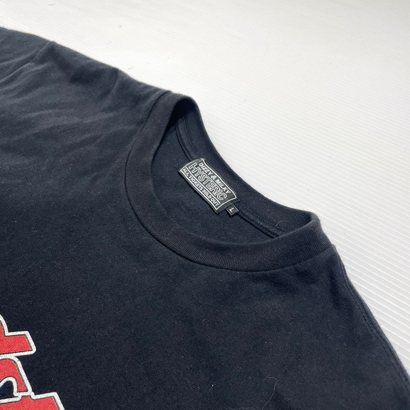 【中古品】【メンズ】 HYSTERIC GLAMOUR ヒステリックグラマー SPEEDSTER HEAVY METAL T-SHIRT 02263CT06 スピードスター ヘビーメタル Tシャツ 半袖 トップス 140-260826-ko-08-teih サイズ：L カラー：ブラック 万代Net店