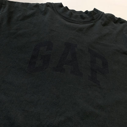 【中古品】【メンズ】 YEEZY イージー × GAP ギャップ LOGO LONG SLEEVE 1166 ロゴ ロング スリーブ 長袖 トップス 142-260826-sa-05-tei サイズ：L カラー：ブラック 万代Net店