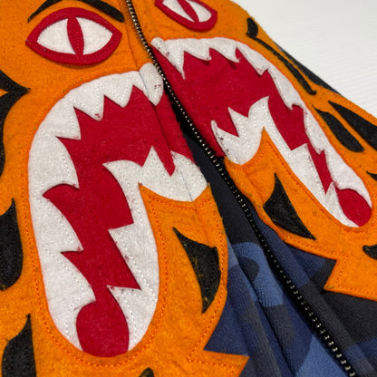 【現状渡し品】【メンズ】 A BATHING APE アベイシングエイプ CAMO TIGER FULL ZIP HOODIE 001ZPG301006X カモ タイガー フルジップ フーディ トップス フルジップパーカー 142-260826-ko-13-teih サイズ：L カラー：ブルー 万代Net店