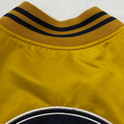 【中古品】【メンズ】 KEBOZ ケボズ × FREAK'S フリークス ストア 別注コラボ STADIUM JUMPER 214-1579 スタジアム ジャンパー アウター スタジャン 142-260830-sa-12-tei サイズ：L カラー：イエロー 万代Net店