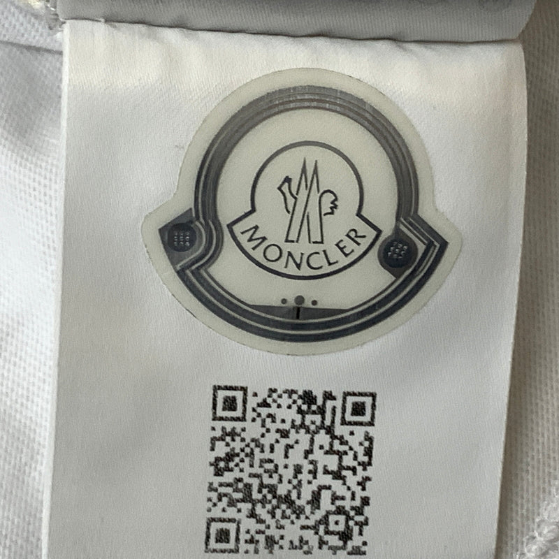【中古品】【メンズ】 MONCLER モンクレール × SPIDER-MAN スパイダーマン 別注コラボ S/S T-SHIRT H20918C00005 8390T ショートスリーブ Tシャツ 半袖 トップス 141-260828-sa-02-tei サイズ：XL カラー：ホワイト 万代Net店