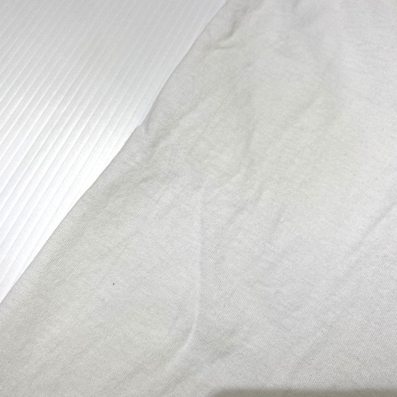 【中古品】【メンズ】 STUSSY ステューシー × DENIM TEARS デニムティアーズ 別注コラボ ANNIE LEE TEE アニーリー Tシャツ 半袖 トップス 142-260831-yo-03-tei サイズ：M カラー：ホワイト 万代Net店