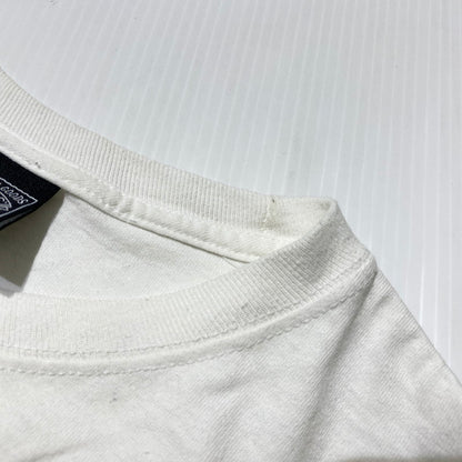 【中古品】【メンズ】 STUSSY ステューシー × DENIM TEARS デニムティアーズ 別注コラボ ANNIE LEE TEE アニーリー Tシャツ 半袖 トップス 142-260831-yo-03-tei サイズ：M カラー：ホワイト 万代Net店