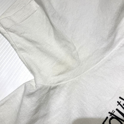 【中古品】【メンズ】 STUSSY ステューシー × DENIM TEARS デニムティアーズ 別注コラボ ANNIE LEE TEE アニーリー Tシャツ 半袖 トップス 142-260831-yo-03-tei サイズ：M カラー：ホワイト 万代Net店