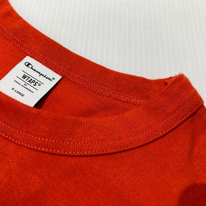 【中古品】【メンズ】 WTAPS ダブルタップス × CHAMPION チャンピオン 別注コラボ ACADEMY LS T-SHIRTS "ORANGE" 232HBCHD-CSM01S アカデミー ロングスリーブ Tシャツ 長袖 トップス 142-260831-yo-05-tei サイズ：XL カラー：オレンジ 万代Net店